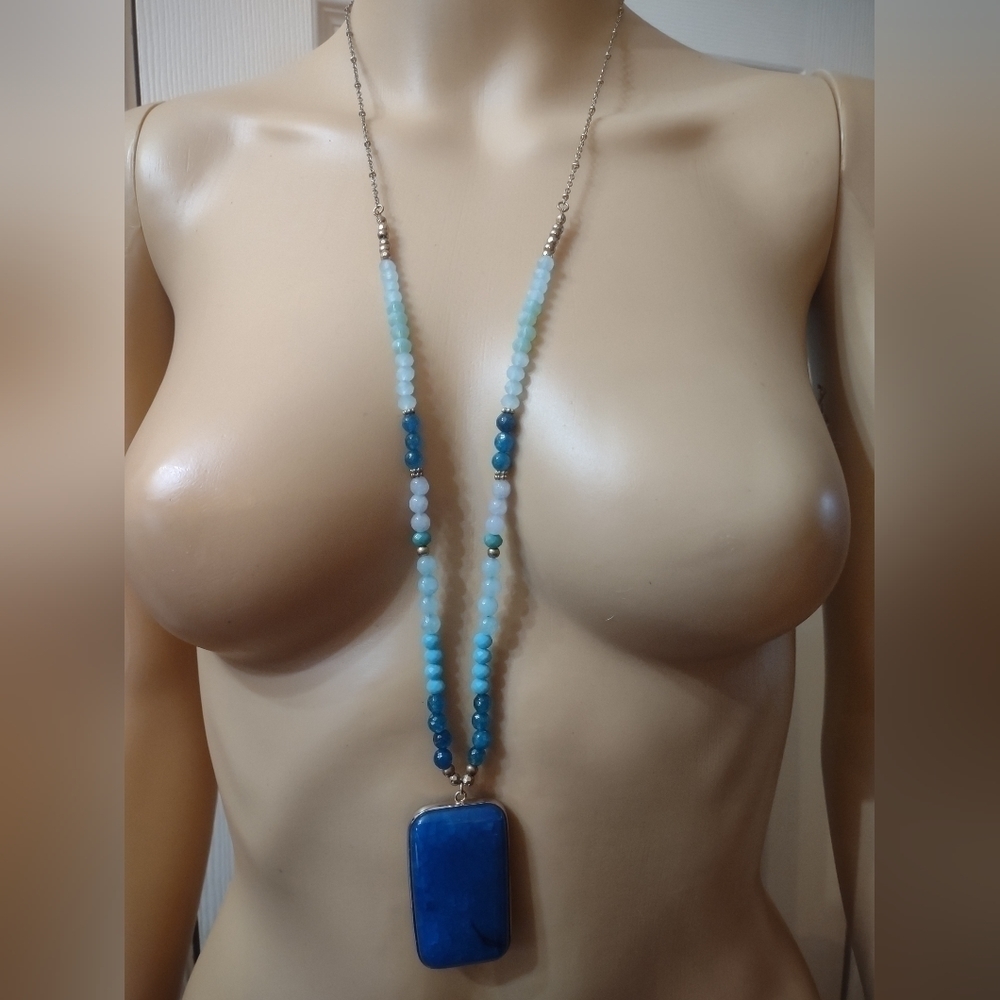 Women's large blue stone estate piece necklace